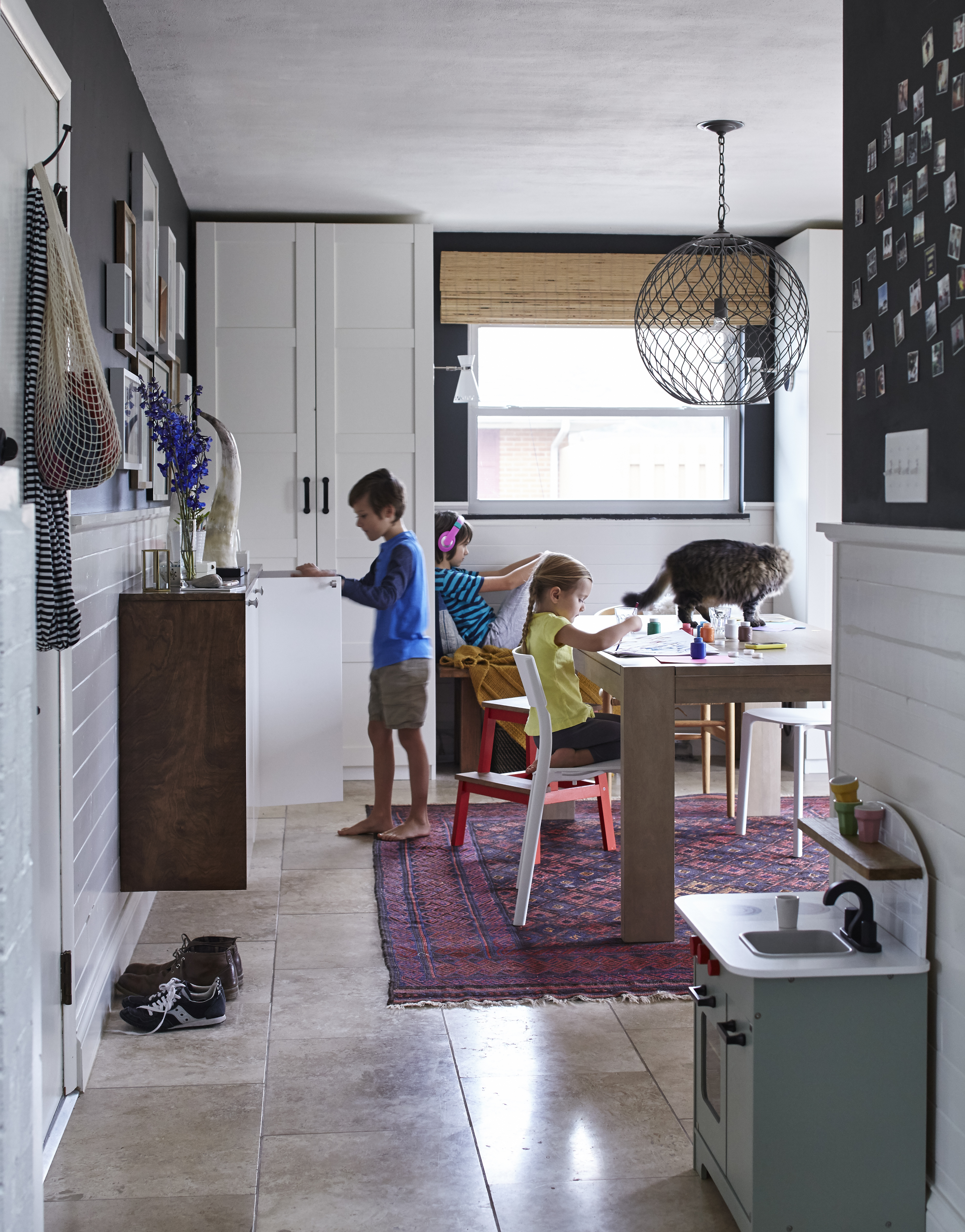 009_ikea_miller_mudroom_680